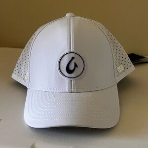Melin x Olukai A game hat white NWT